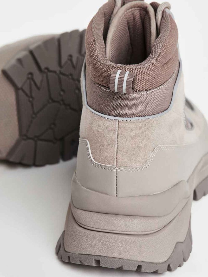 Walking Boots - Image 4