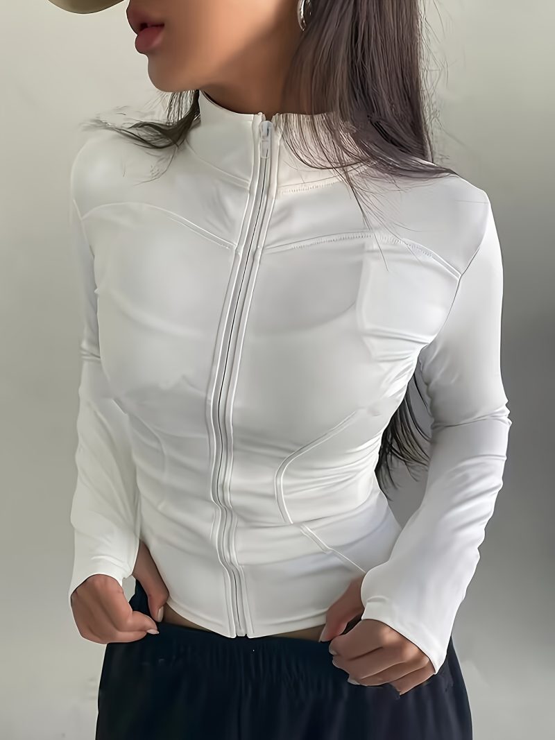 Women's Lightweight Zip-up Athletic Jacket - Image 4