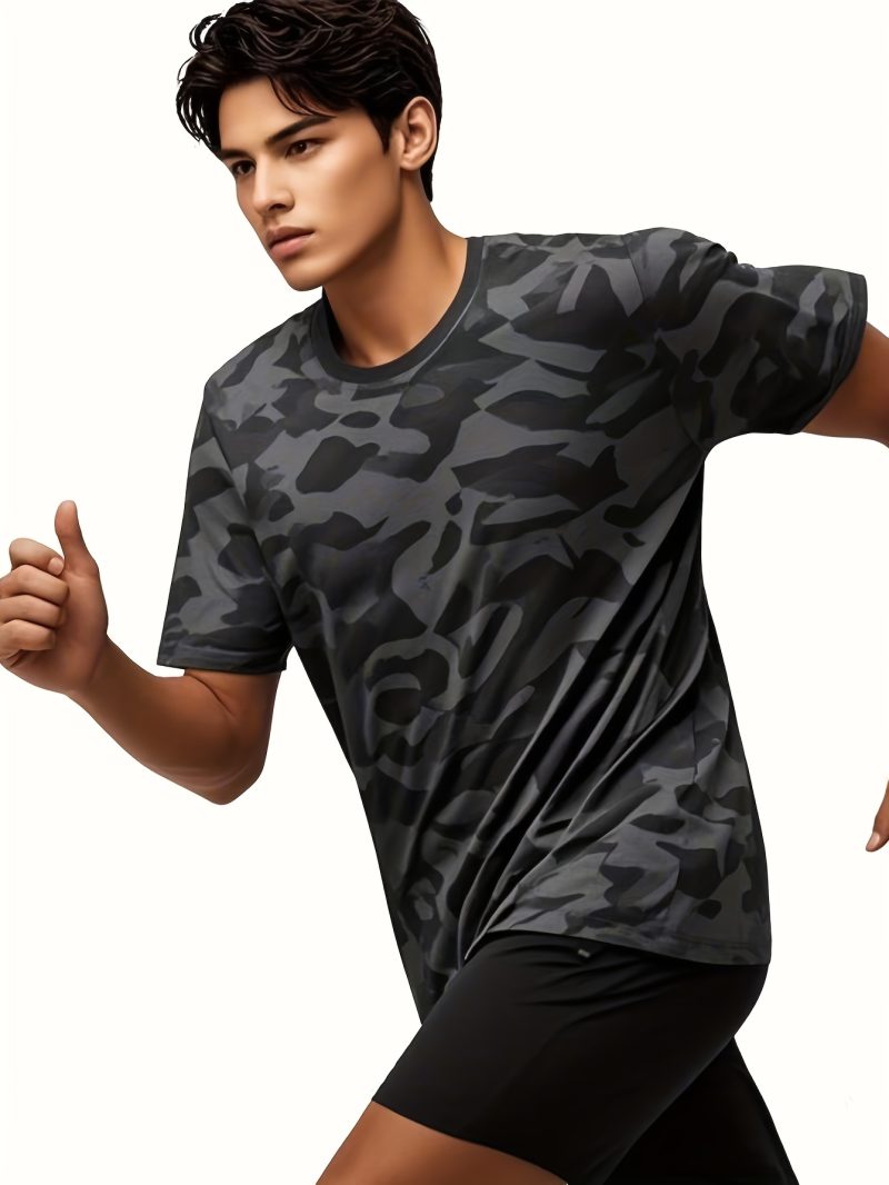 4pcs Men's Camo Athletic T-Shirts - Image 6
